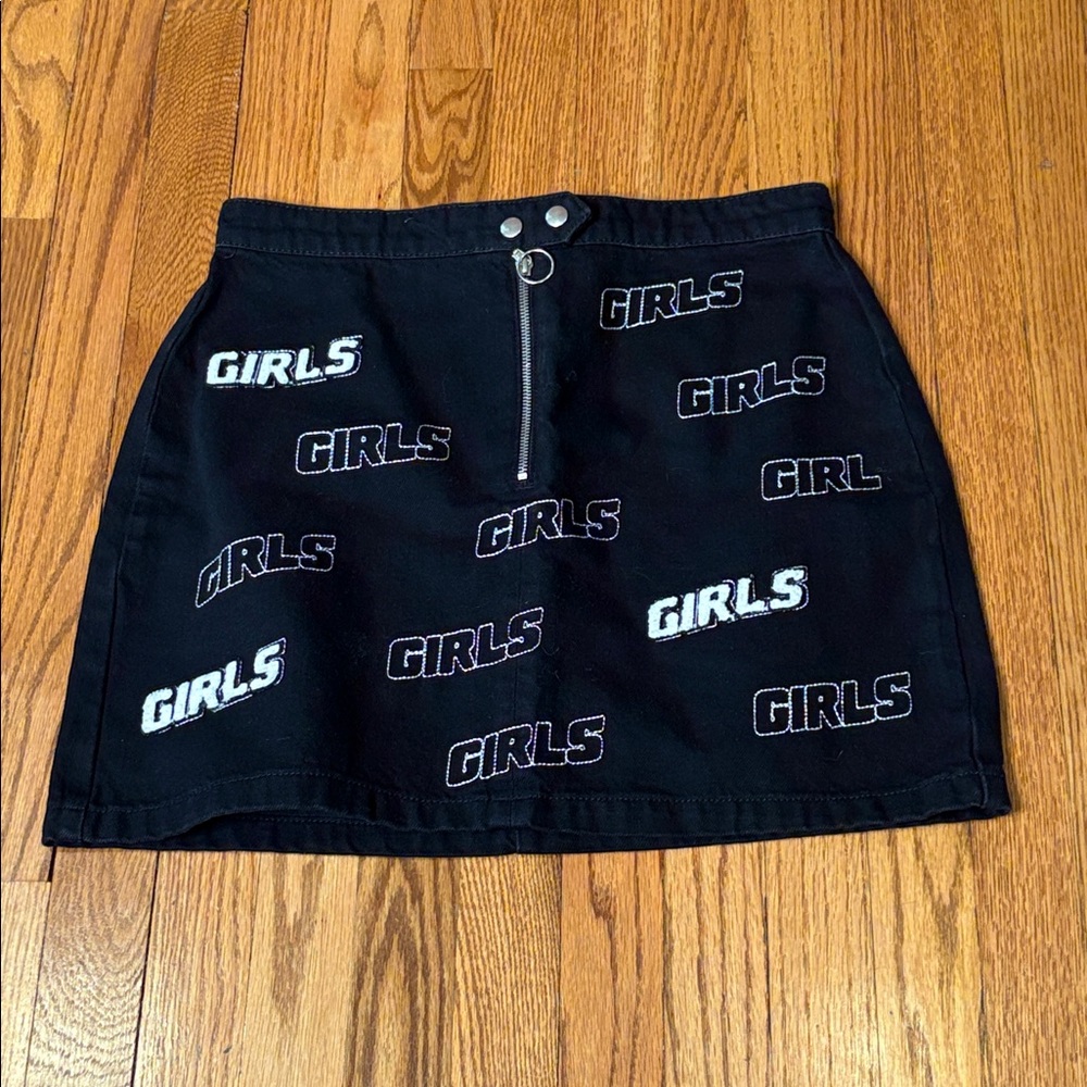 Vintage Topshop “GIRLS” Black Denim Moto Mini Skirt Size 10